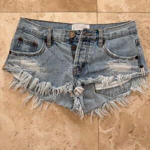 One teaspoon cut offs